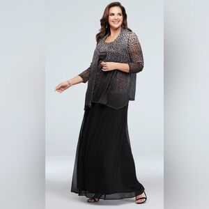 Onyx Nite Black and Gray Midi Dress